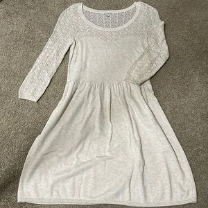 American Eagle cream 3/4 sleeve sweater dress size M
